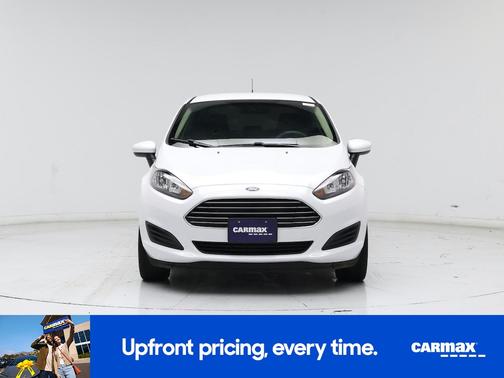 White 2018 Ford Fiesta SE
