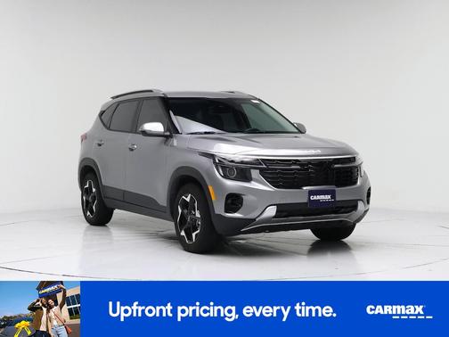 Gray 2025 Kia Seltos S