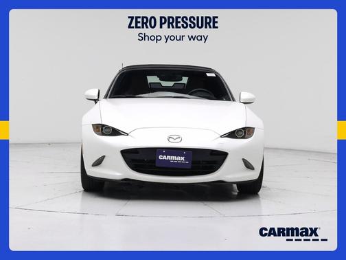 White 2022 Mazda MX-5 Miata Grand Touring