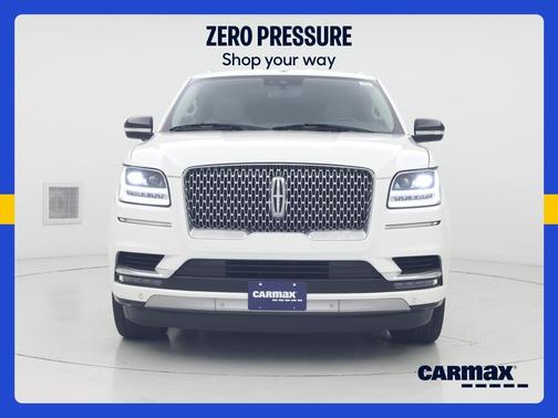 White 2020 Lincoln Navigator Standard
