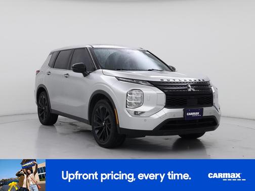 2022 Mitsubishi Outlander Black Edition