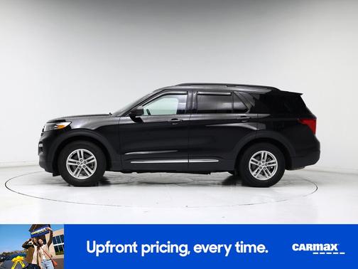 Black 2024 Ford Explorer XLT