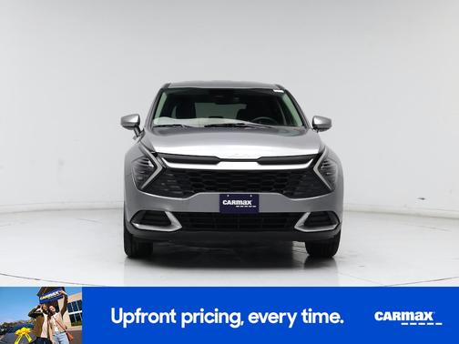 Gray 2024 Kia Sportage LX