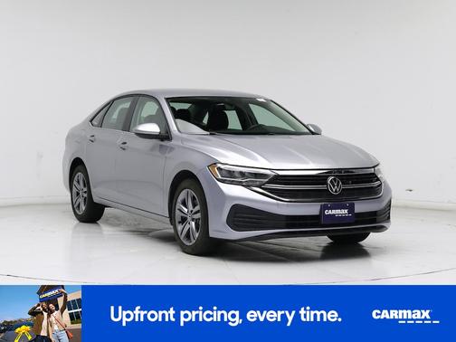 Gray 2024 Volkswagen Jetta SE