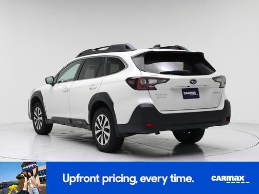 White 2024 Subaru Outback Premium
