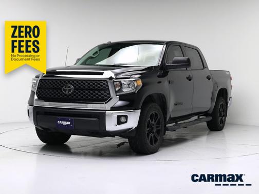 Black 2019 Toyota Tundra SR5