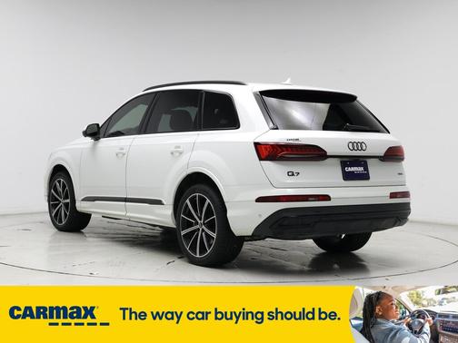 2022 Audi Q7 Premium Plus