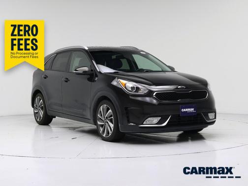 Brown 2017 Kia Niro Touring