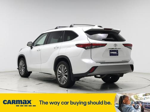 2022 Toyota Highlander Platinum