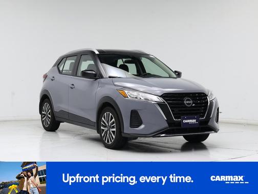 Gray 2023 Nissan Kicks SV