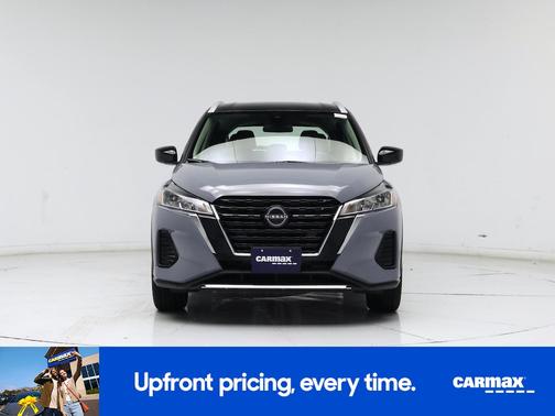 Gray 2023 Nissan Kicks SV