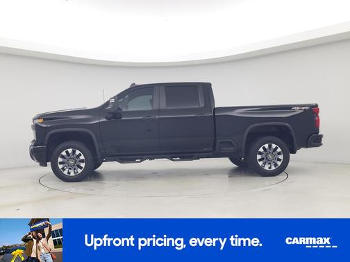 Black 2024 Chevrolet Silverado 2500 Custom