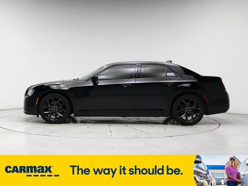 2021 Chrysler 300 Touring