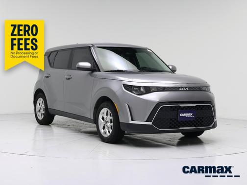 Silver 2024 Kia Soul LX