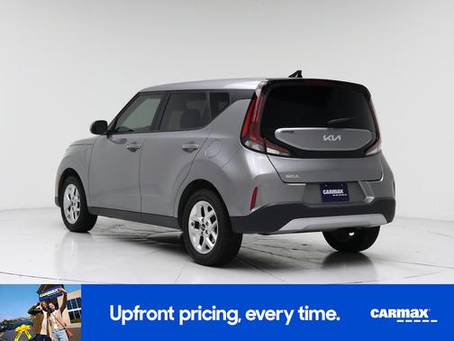 Silver 2024 Kia Soul LX