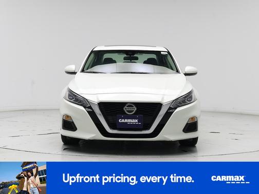 2022 Nissan Altima SV