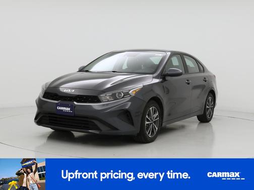 Gray 2024 Kia Forte LXS