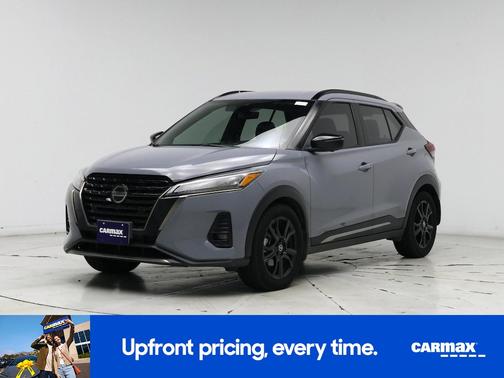 2021 Nissan Kicks SR