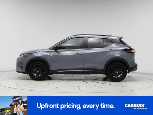 2021 Nissan Kicks SR