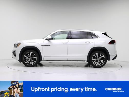 White 2025 Volkswagen Atlas Cross Sport SEL Premium R-Line