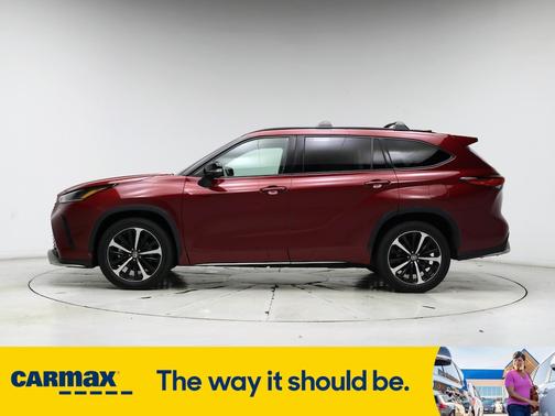 2022 Toyota Highlander XSE