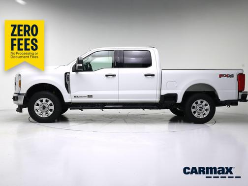 White 2024 Ford F-250 XLT