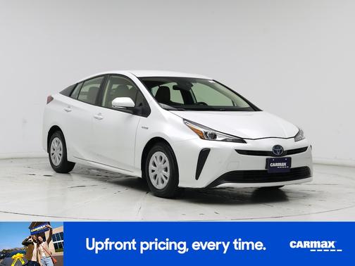 2022 Toyota Prius LE
