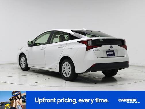 2022 Toyota Prius LE