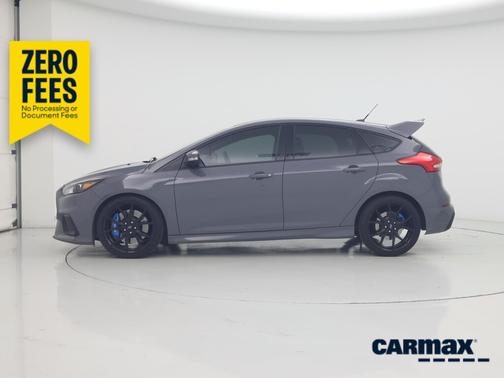 Gray 2017 Ford Focus RS