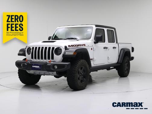 White 2022 Jeep Gladiator Mojave