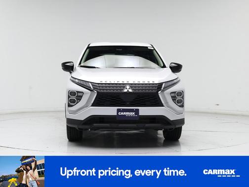 White 2024 Mitsubishi Eclipse Cross LE