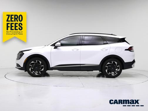 White 2024 Kia Sportage SX Prestige