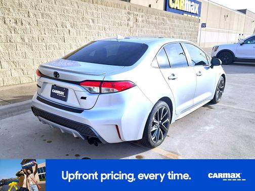Silver 2022 Toyota Corolla SE