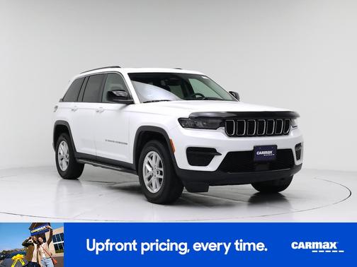 White 2024 Jeep Grand Cherokee Laredo