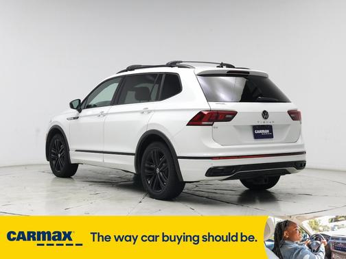 2022 Volkswagen Tiguan SE R-Line Black