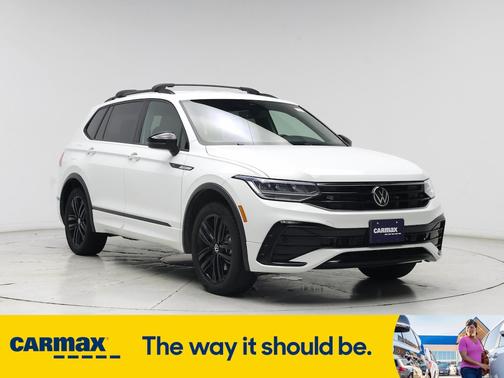 2022 Volkswagen Tiguan SE R-Line Black