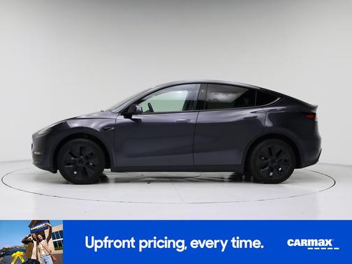 Gray 2025 Tesla Model Y Long Range