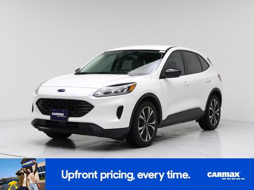 White 2022 Ford Escape SE
