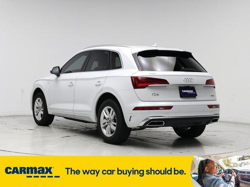 2024 Audi Q5 S-Line Premium
