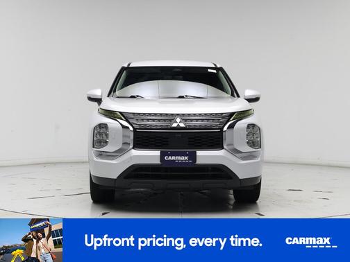 2022 Mitsubishi Outlander ES