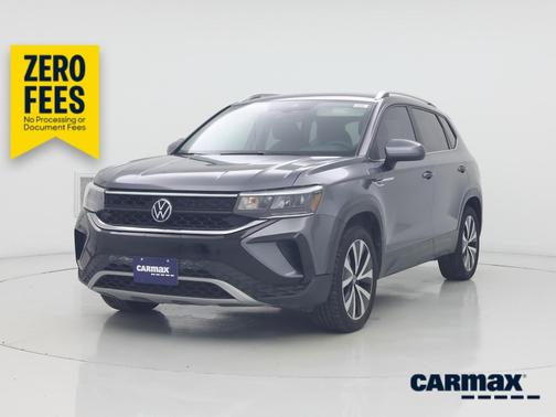Gray 2022 Volkswagen Taos SE