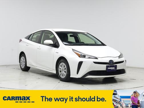 2019 Toyota Prius LE