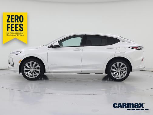 White 2025 Buick Envista Avenir