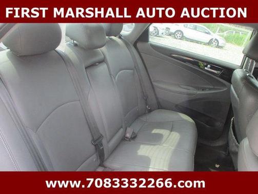 2011 Hyundai SONATA SE