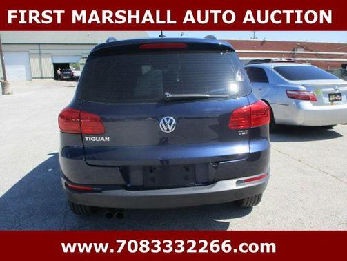 2016 Volkswagen Tiguan S