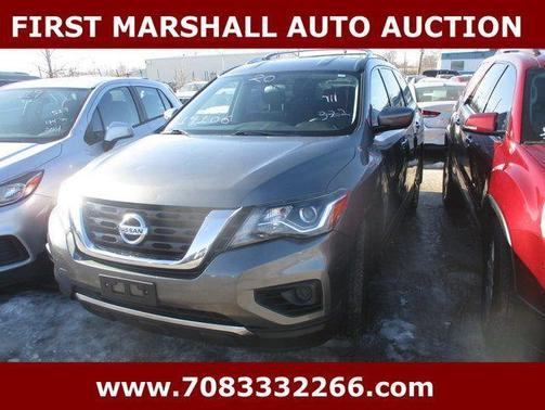 2020 Nissan Pathfinder S