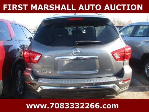 2020 Nissan Pathfinder S