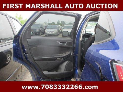 2015 Ford Edge SE