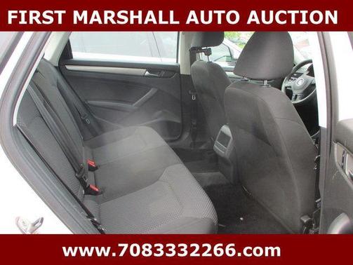 2012 Volkswagen Passat 