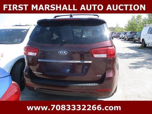 2016 Kia Sedona 